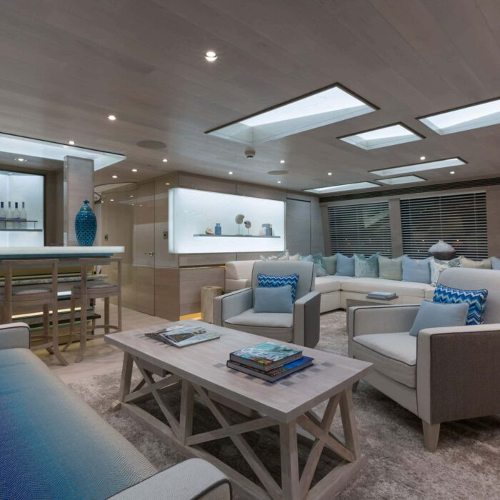 Thumper luxury superyacht charter lounge bar area