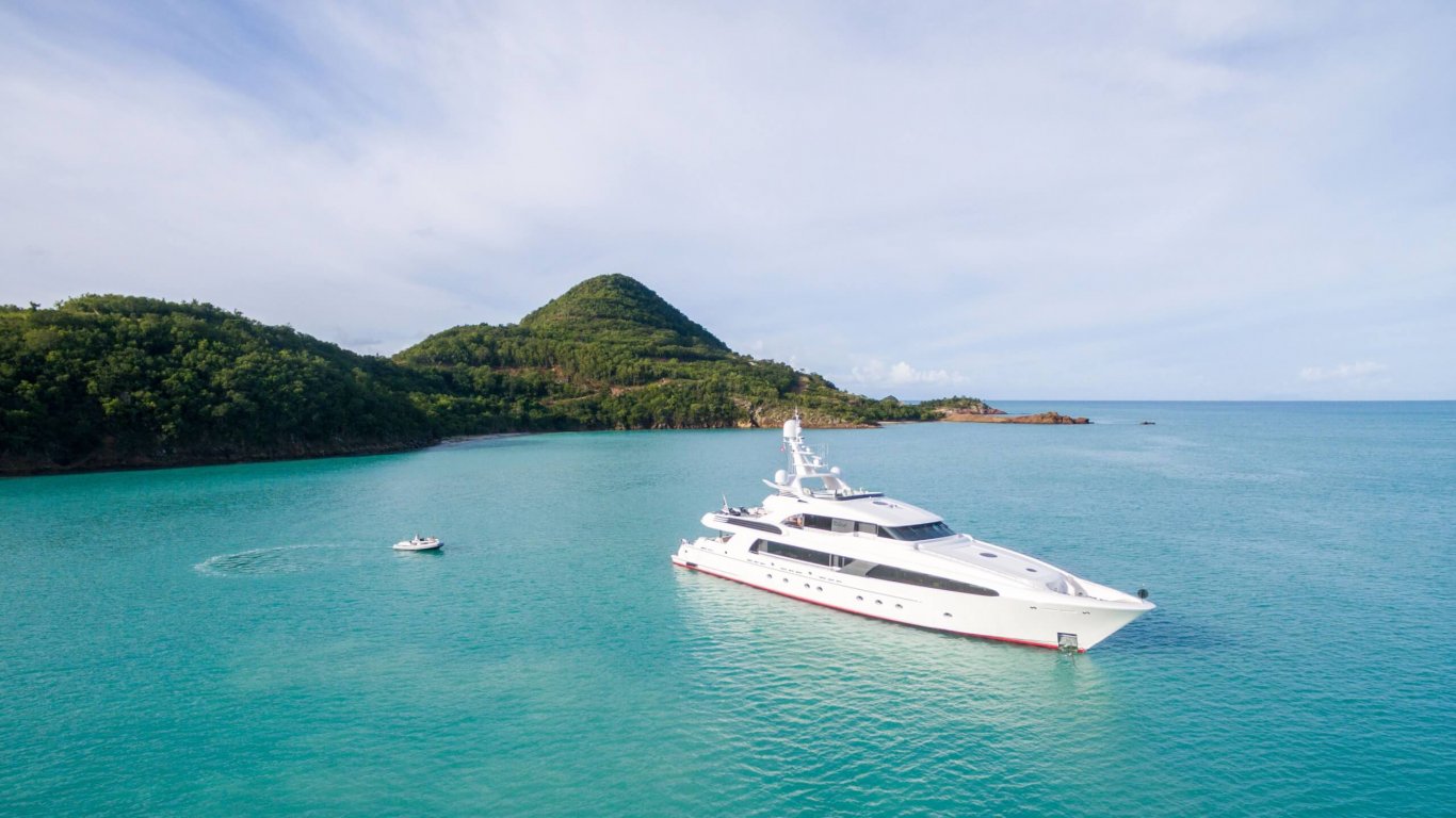 Luxury Charter Yacht USHER