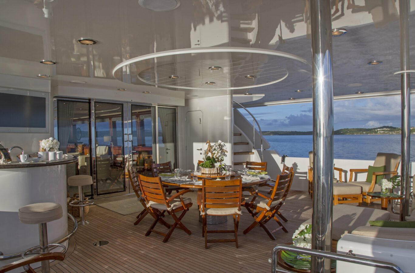 Christina O superyacht charter social area