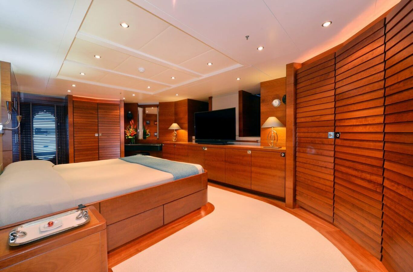 BELUGA luxury superyacht charter master bedroom