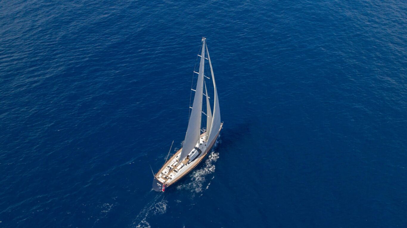Luxury Charter Yacht IMAGINE
