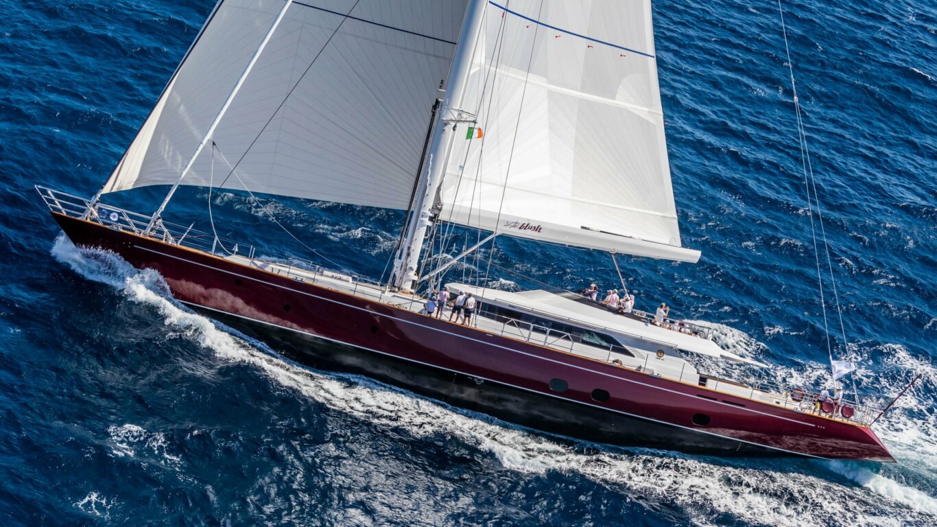 Luxury Charter Yacht BLUSH