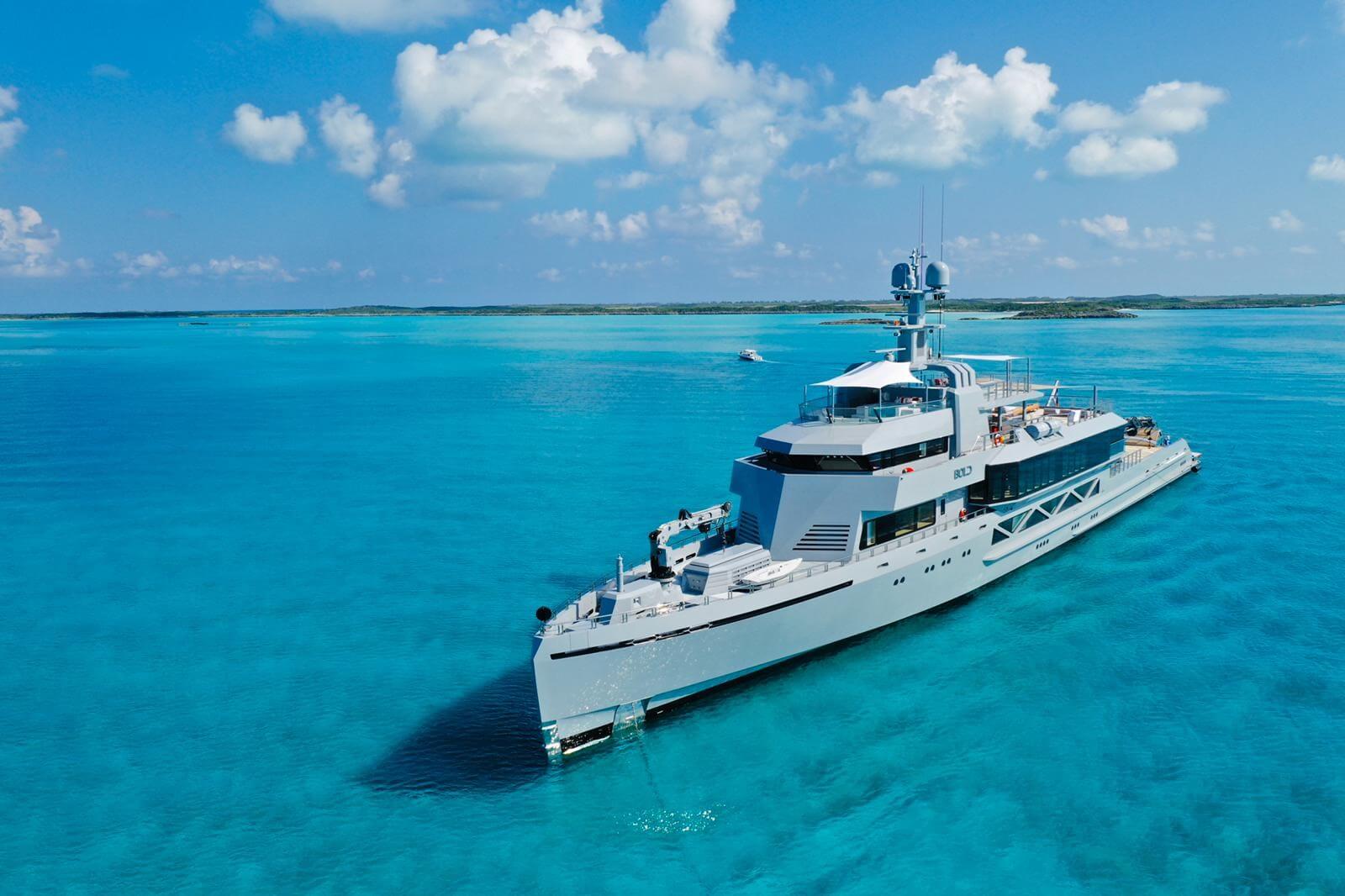 BOLD superyacht charter Carriban