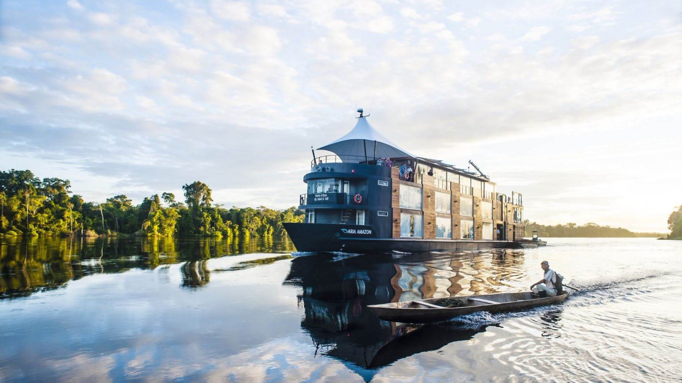 Luxury Charter Yacht ARIA AMAZON
