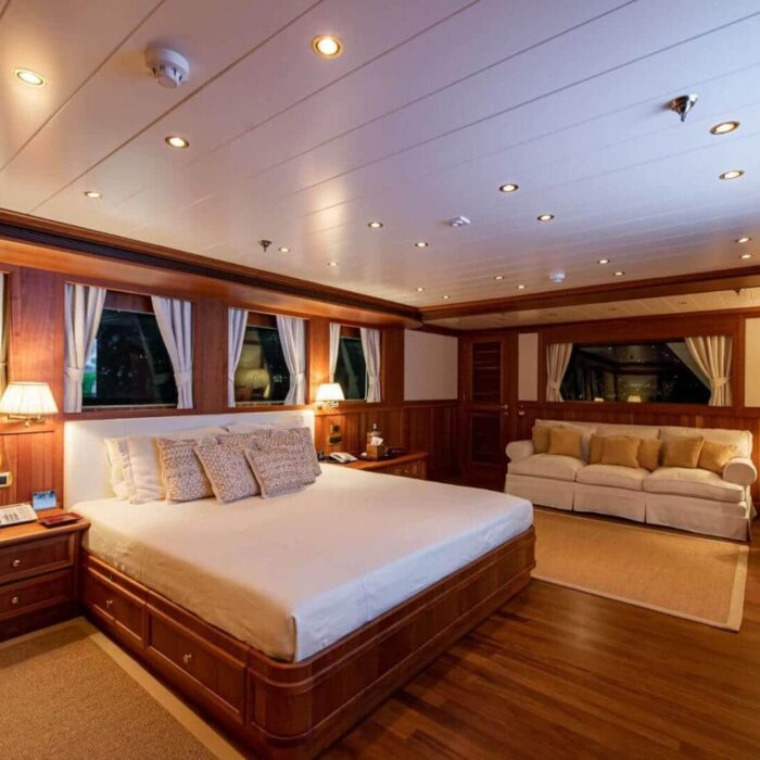 bleu de nîmes luxury superyacht charter cabin