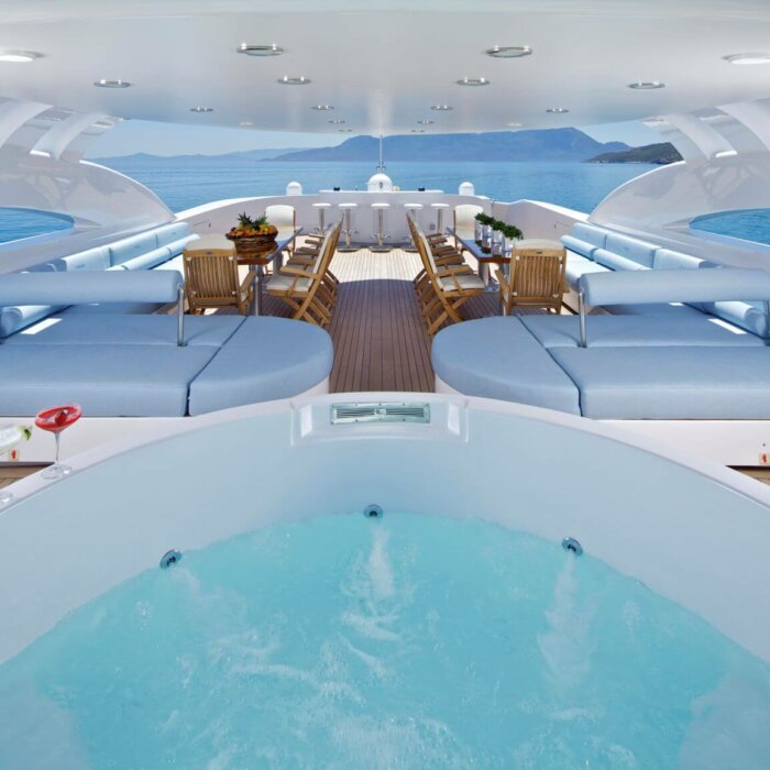 MIA RAMA luxury superyacht charter jacuzzi