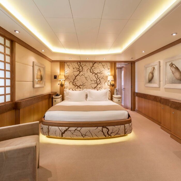 Alexandra-charter-yacht-master-cabin.