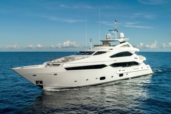 Superyacht ANYA