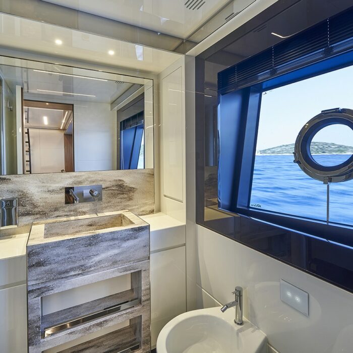 NIKITA Superyacht bathroom