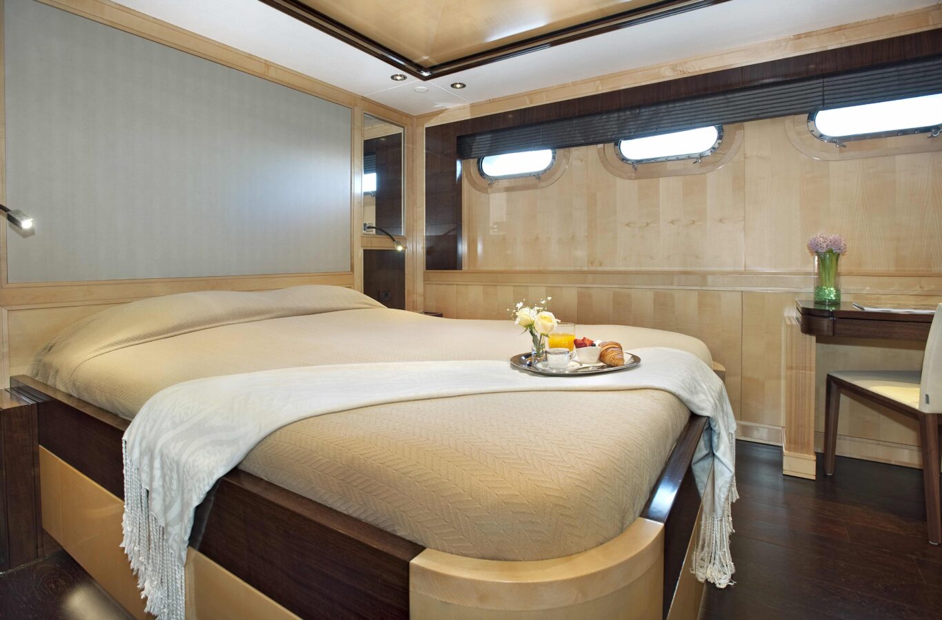 Superyacht Christina G