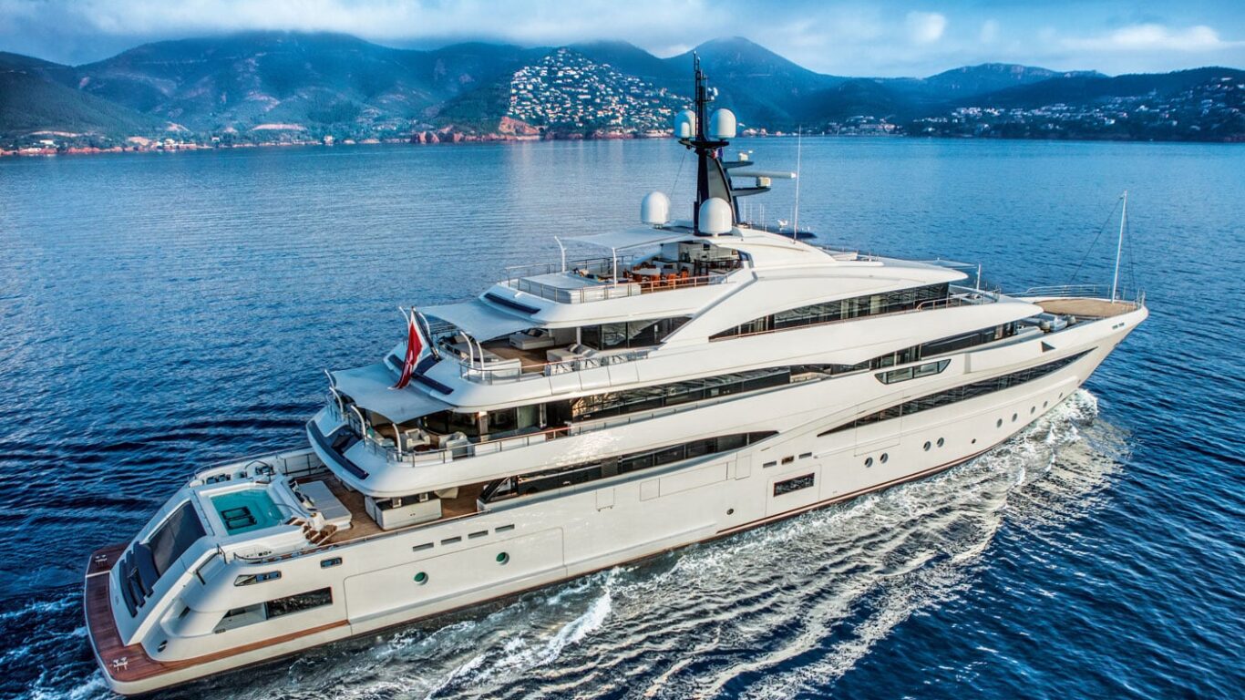 LADY JORGIA superyacht