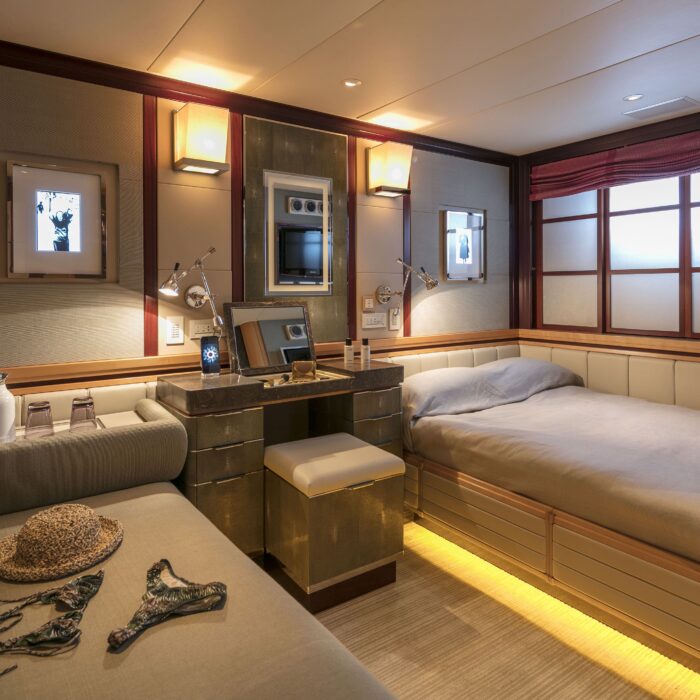 Pegasus Superyacht twin room