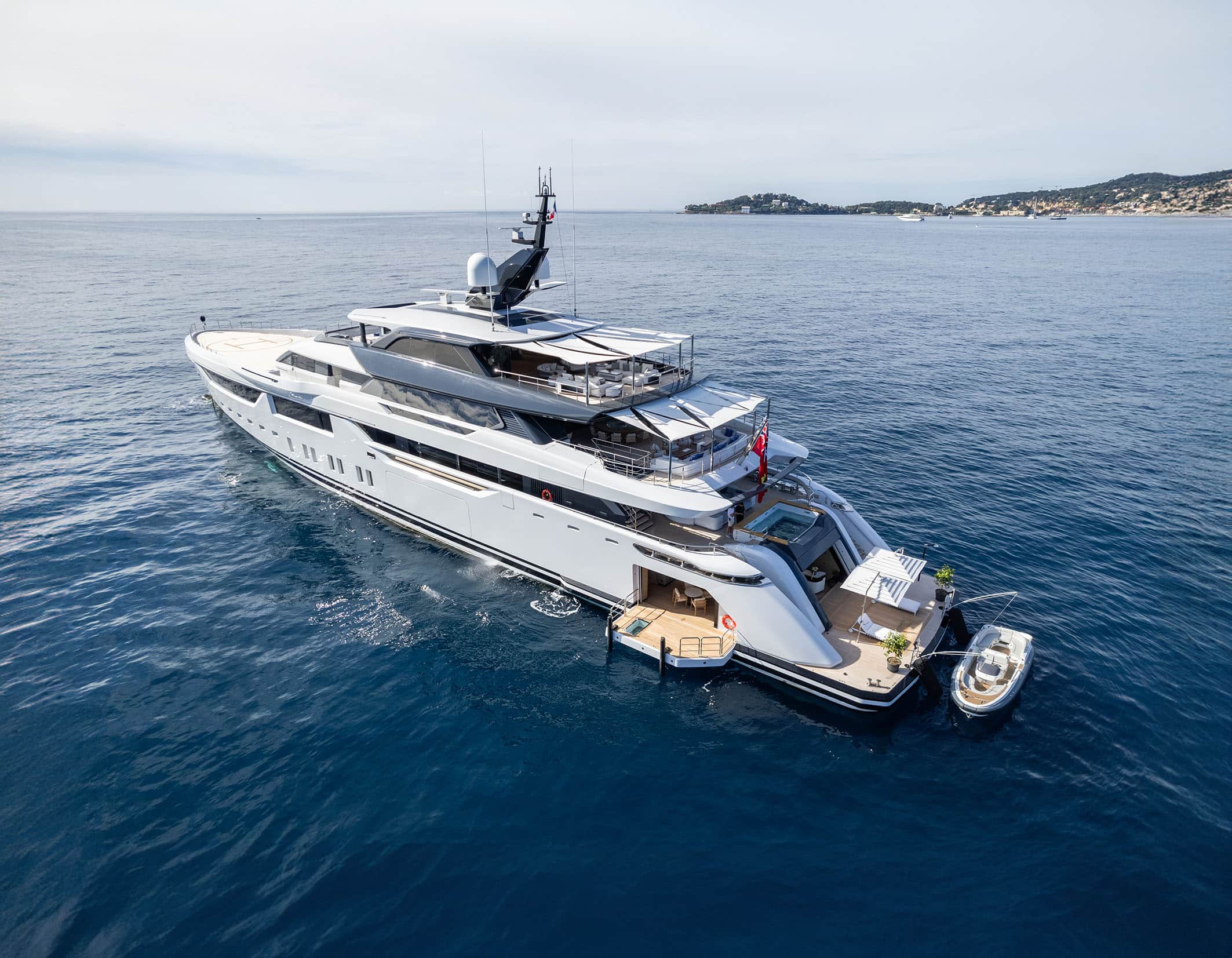 Mailia Superyacht available for charter