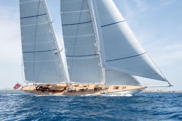 WINDROSE OF AMSTERDAM